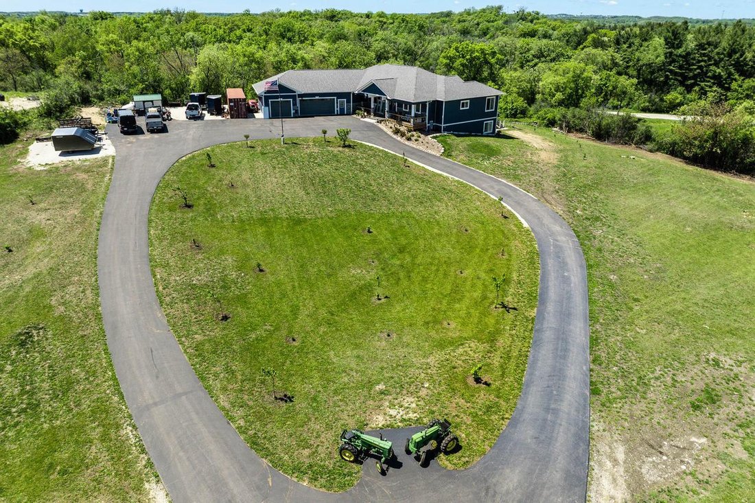 House in Spring Prairie, Wisconsin, United States 2 - 17787436