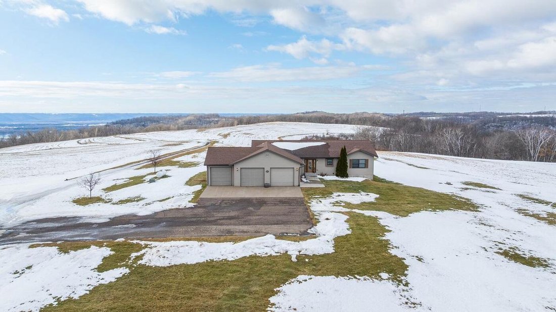 House in Alma, Wisconsin, United States 4 - 17787957