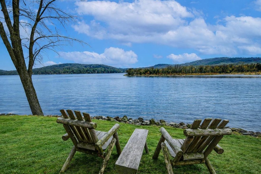 House in Lake Wisconsin, Wisconsin, United States 2 - 17787388