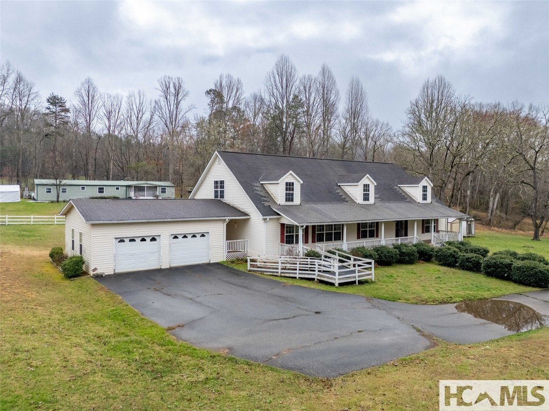 House in Whittier, North Carolina, United States 2 - 17786139