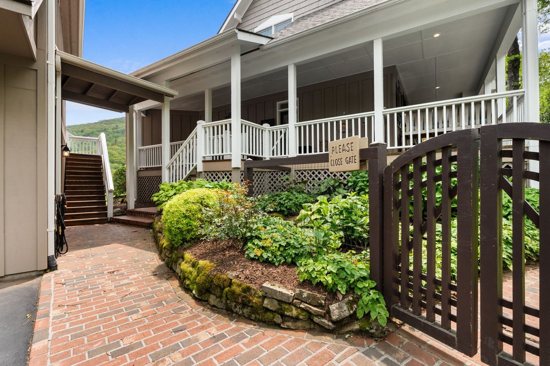 House in Highlands, North Carolina, United States 4 - 17787081