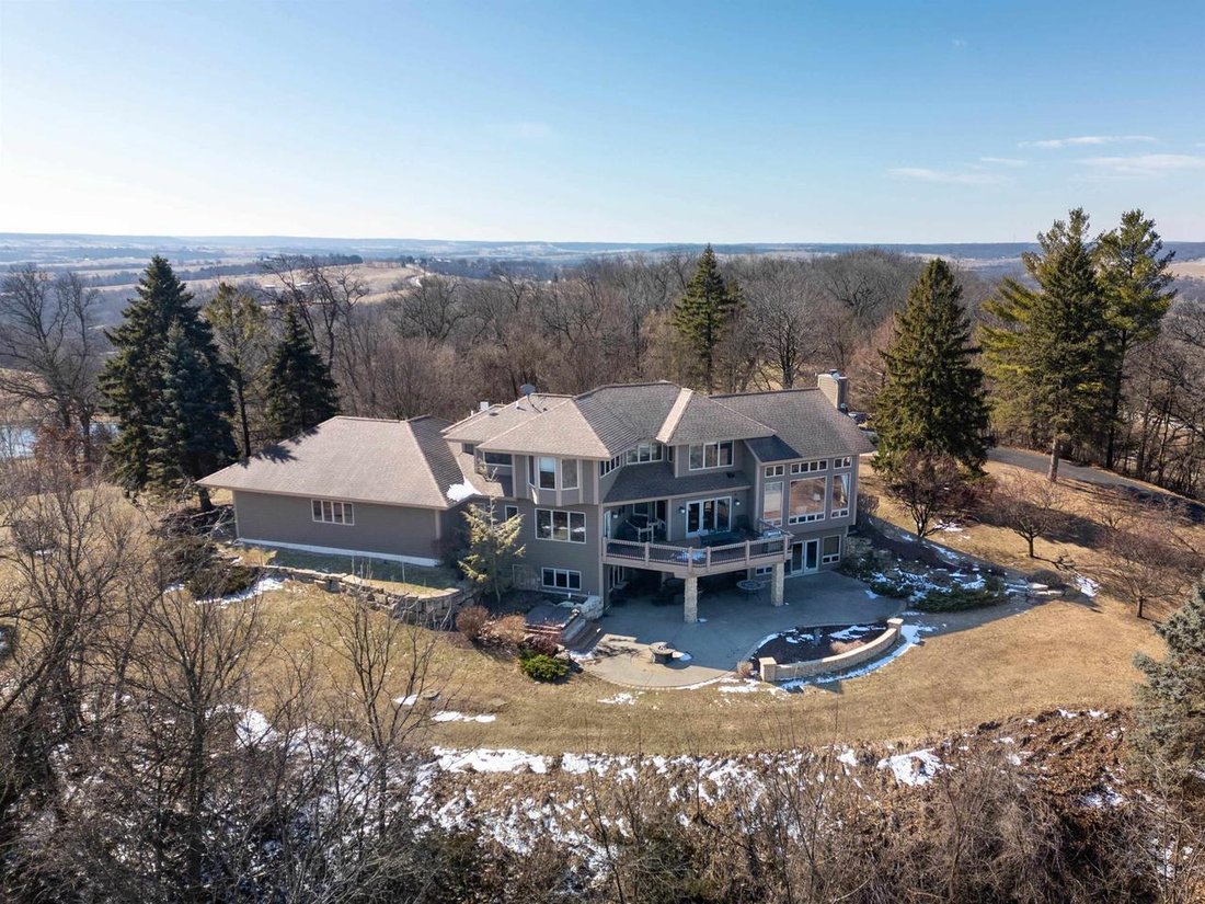 House in Elizabeth, Illinois, United States 1 - 17787455