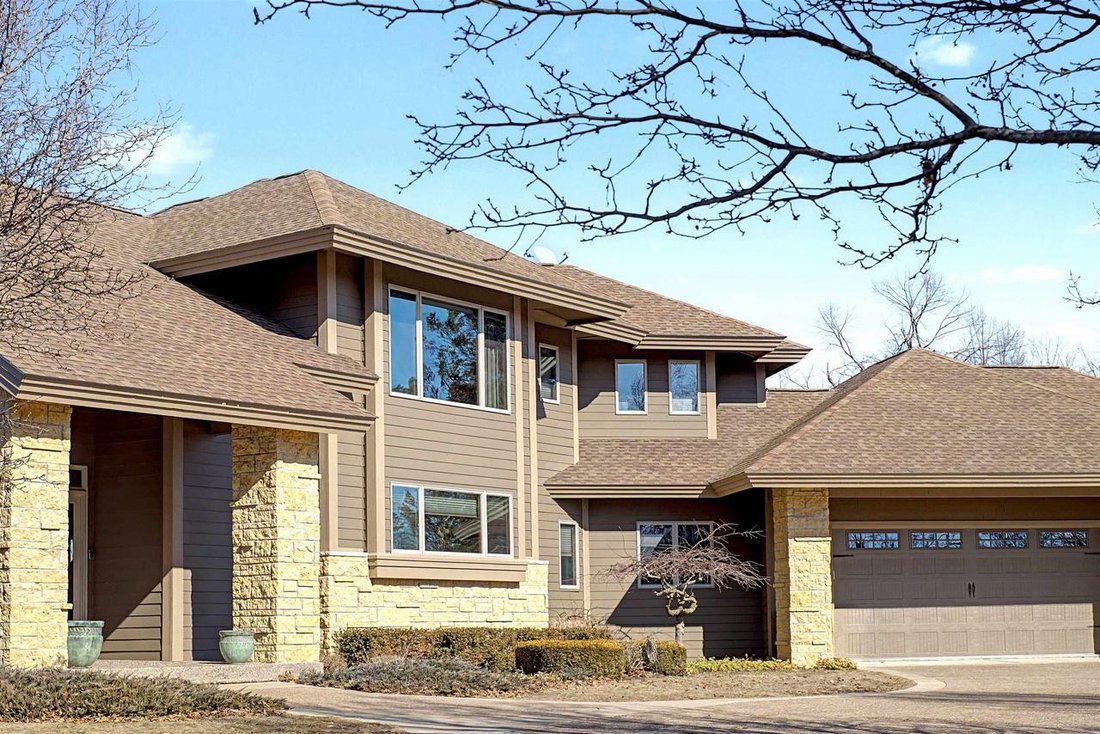 House in Elizabeth, Illinois, United States 3 - 17787455