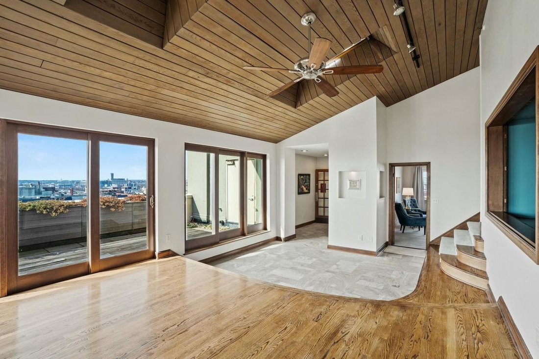 Condo in Milwaukee, Wisconsin, United States 3 - 17787066