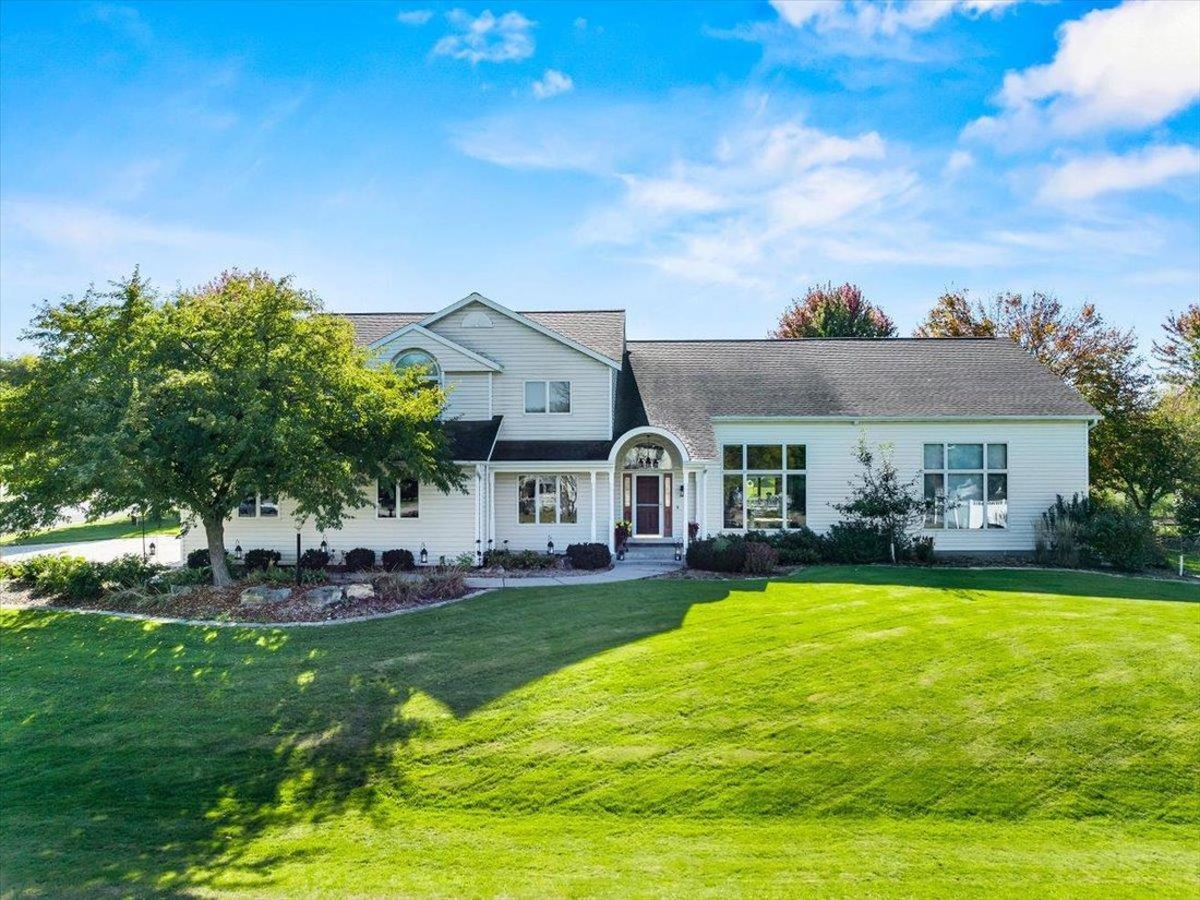 House in Marshfield, Wisconsin, United States 1 - 17787016