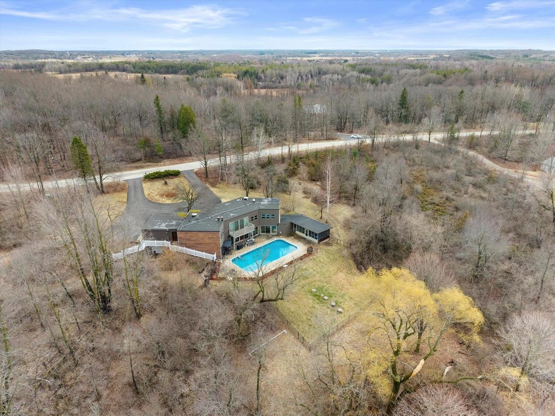House in West Bend, Wisconsin, United States 2 - 17787248