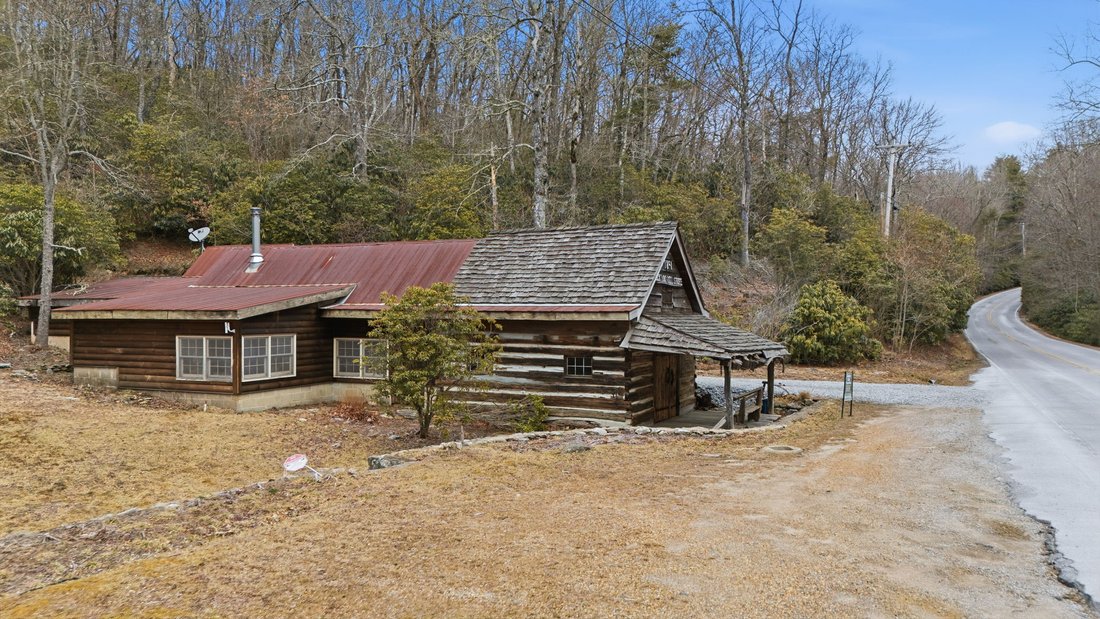 House in Highlands, North Carolina, United States 2 - 17786632