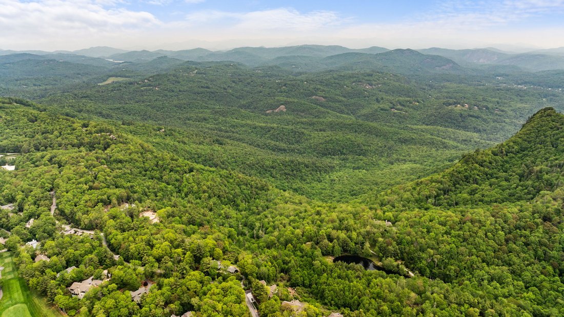 House in Highlands, North Carolina, United States 3 - 17787081