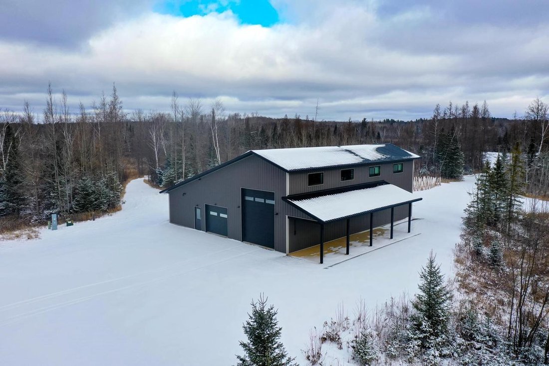 House in Medford, Wisconsin, United States 1 - 17788201