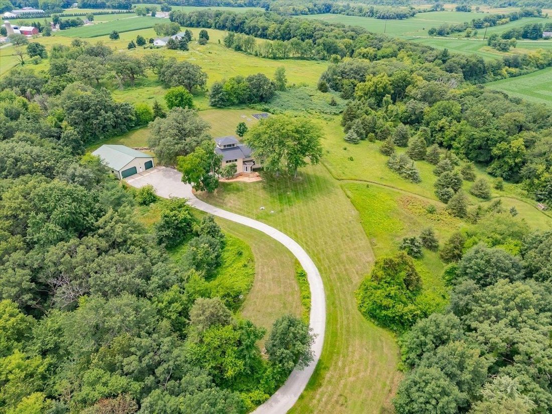 House in Waterloo, Wisconsin, United States 4 - 17786898