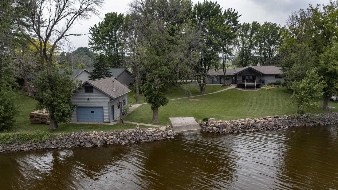 House in Fremont, Wisconsin, United States 2 - 17787649