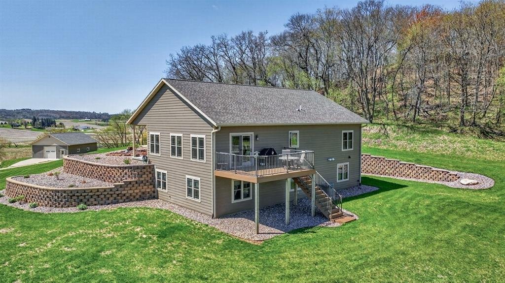 House in Blair, Wisconsin, United States 1 - 17787627