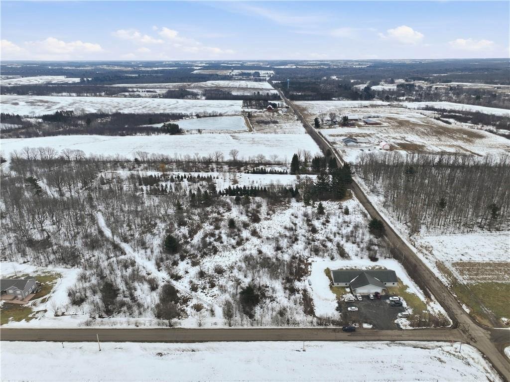 Cadott, Wisconsin, United States 3 - 17787714