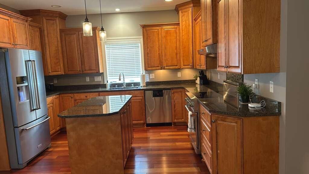 Milwaukee, Wisconsin, United States 4 - 17788286