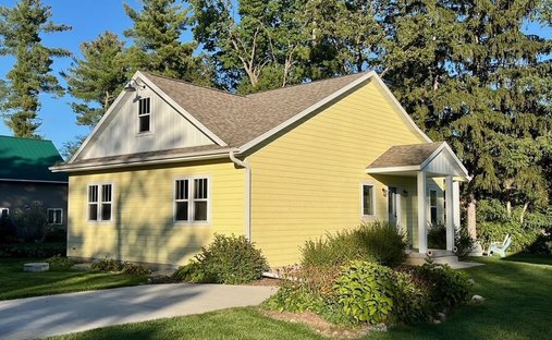House in Chippewa Falls, Wisconsin, United States 1