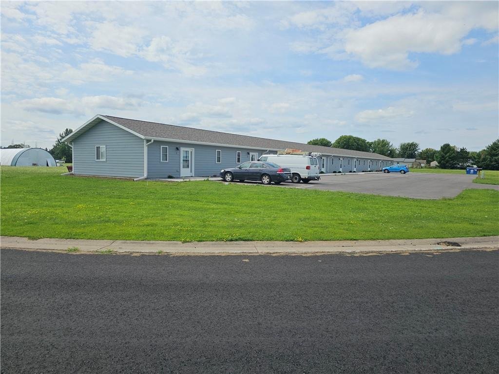 Barron, Wisconsin, United States 2 - 17787635