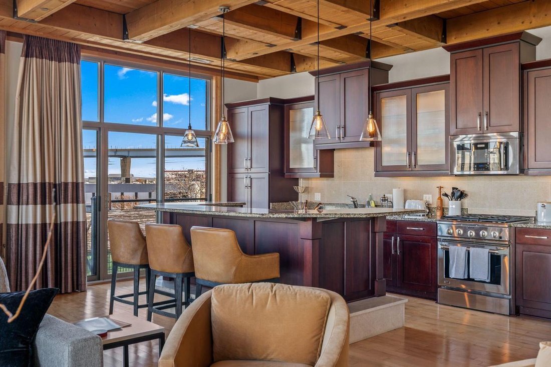 Condo in Milwaukee, Wisconsin, United States 4 - 17786291