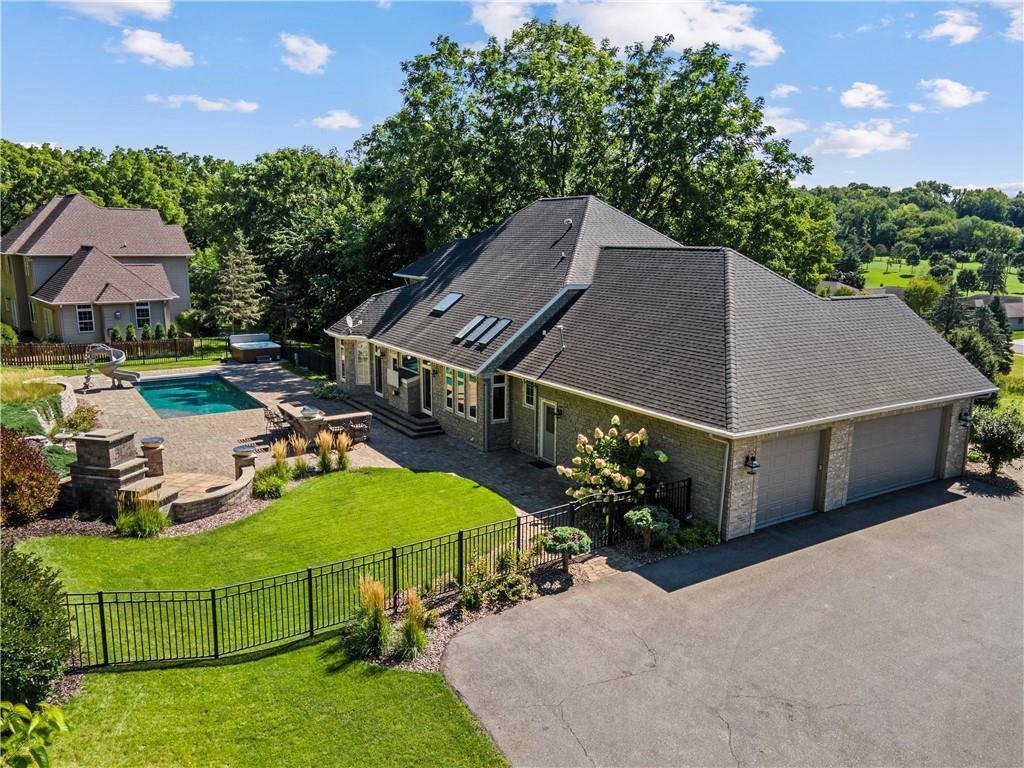 House in Onalaska, Wisconsin, United States 2 - 17786574