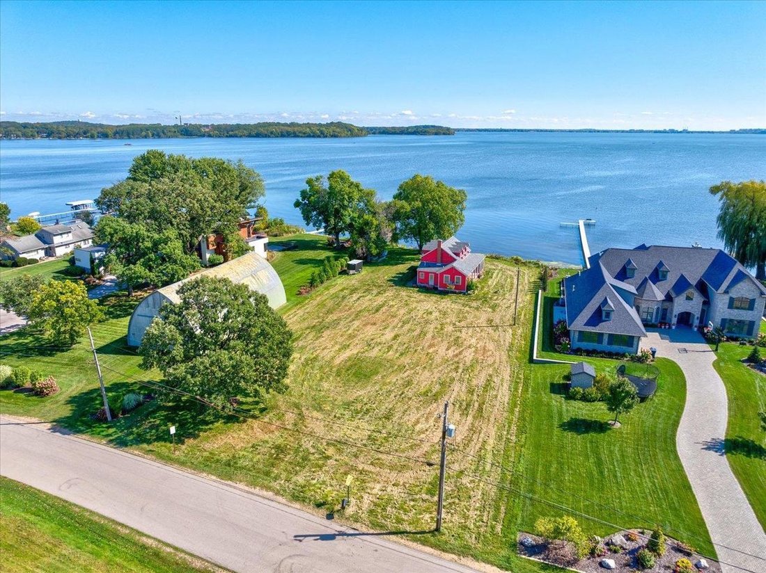 House in Waunakee, Wisconsin, United States 1 - 17788376