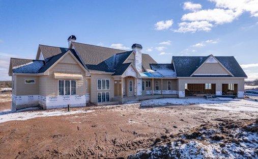 House in Thiensville, Wisconsin, United States 1