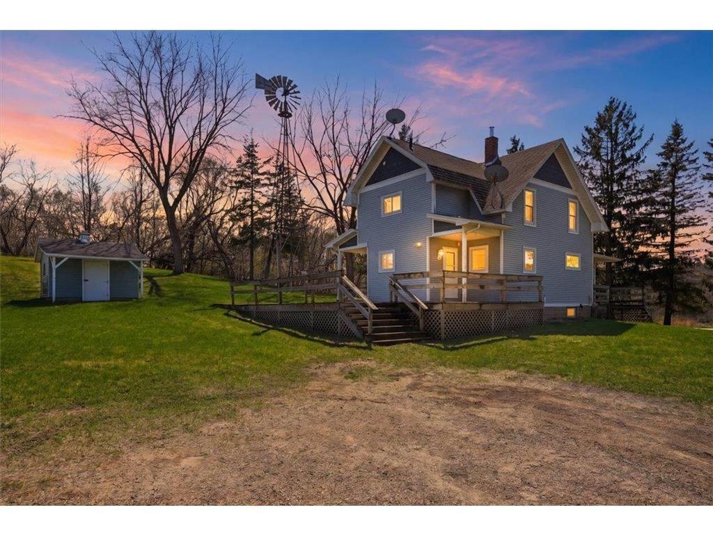 House in Martell, Wisconsin, United States 1 - 17788022