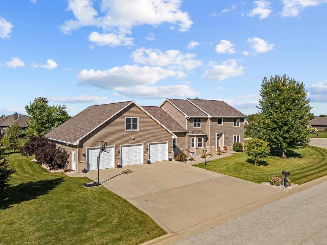 House in Sherwood, Wisconsin, United States 1 - 17786682