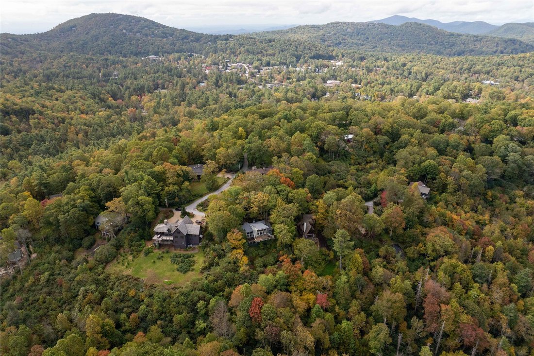 House in Highlands, North Carolina, United States 3 - 17786640