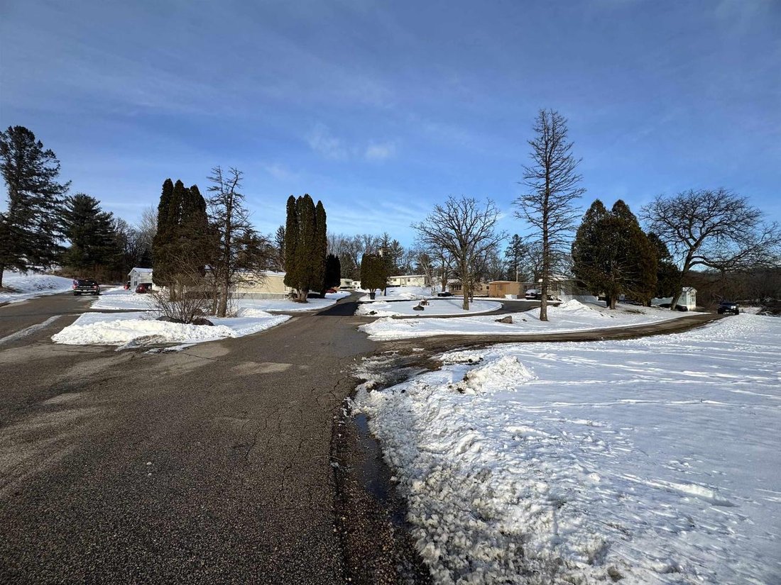 Richland Center, Wisconsin, United States 4 - 17786754