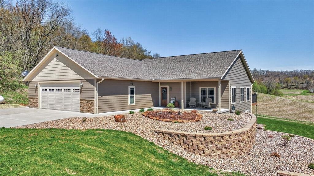 House in Blair, Wisconsin, United States 2 - 17787627