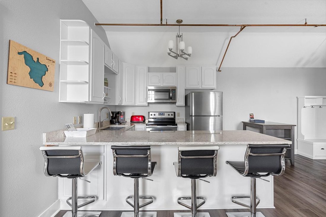 Condo in Elkhart Lake, Wisconsin, United States 3 - 17787270