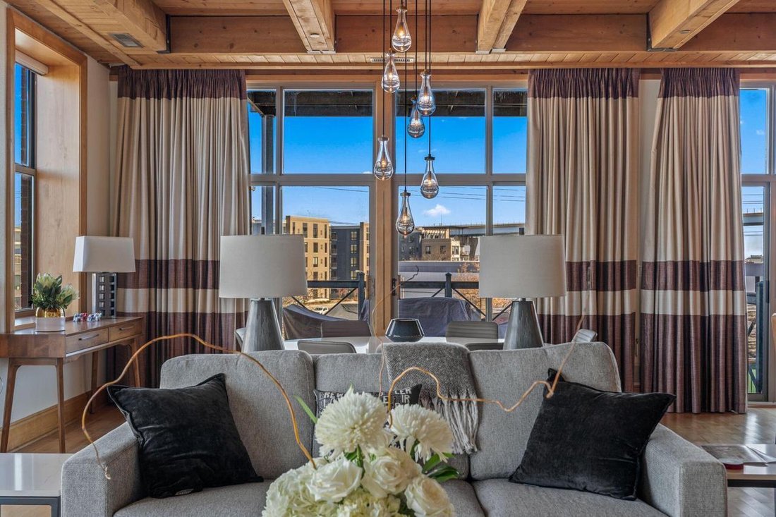 Condo in Milwaukee, Wisconsin, United States 3 - 17786291
