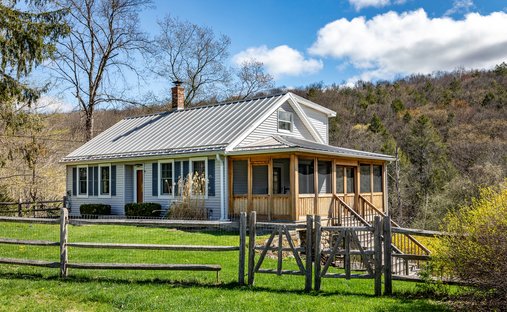 House in Warren, Connecticut, United States 1