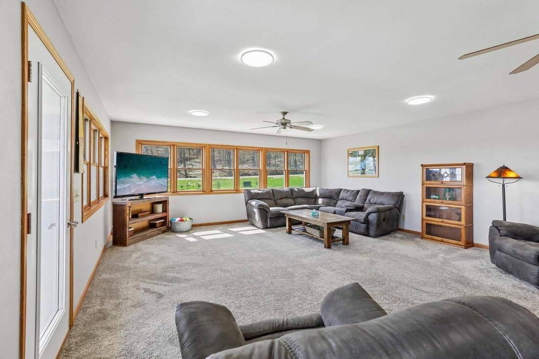 House in Lake Wisconsin, Wisconsin, United States 4 - 17787645