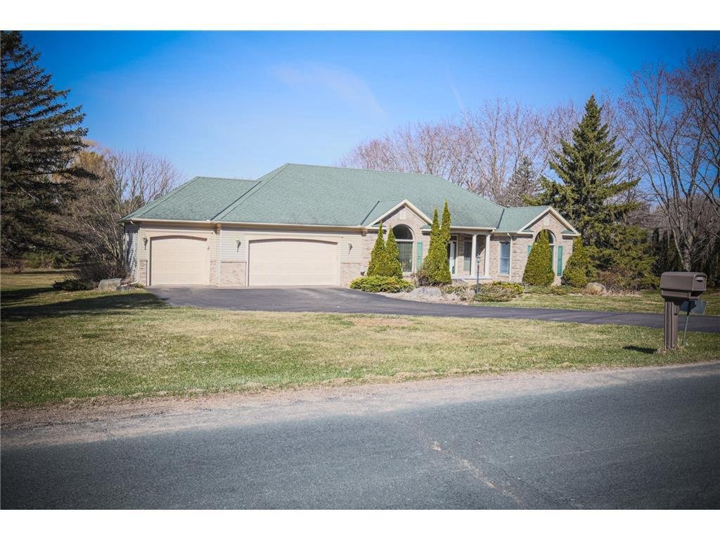 House in Martell, Wisconsin, United States 3 - 17788369