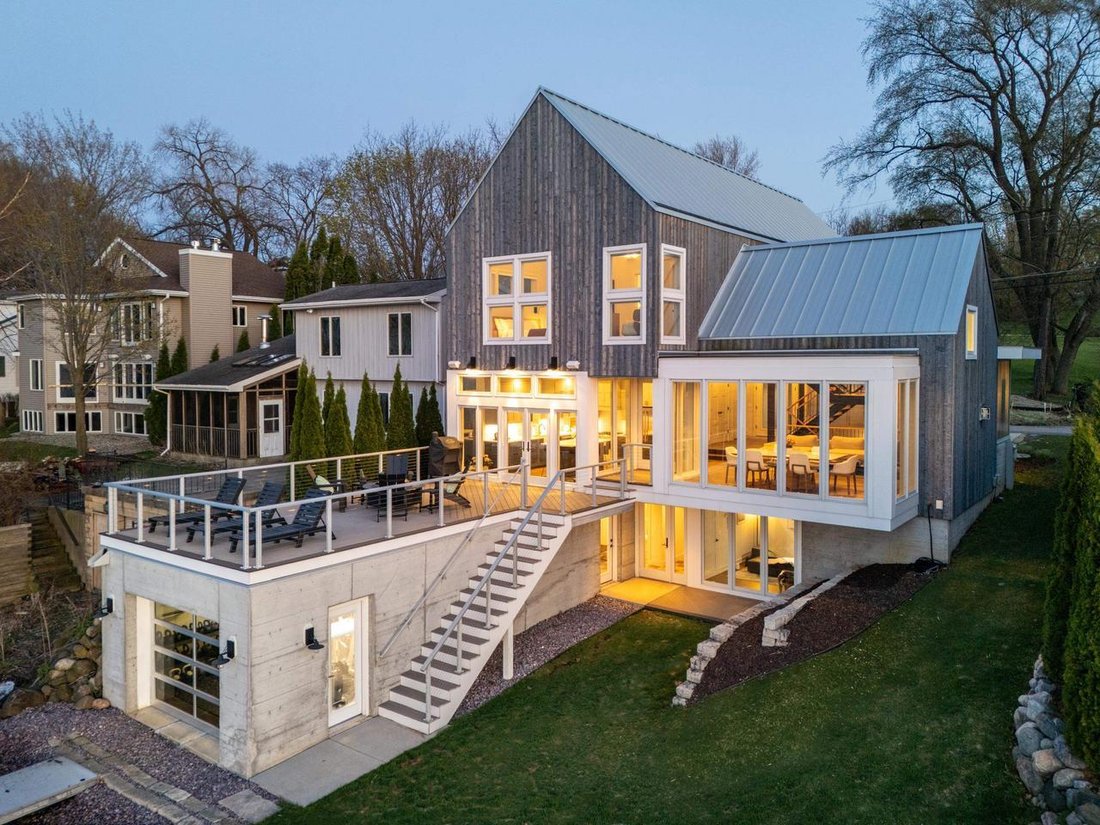House in Stoughton, Wisconsin, United States 1 - 17789682