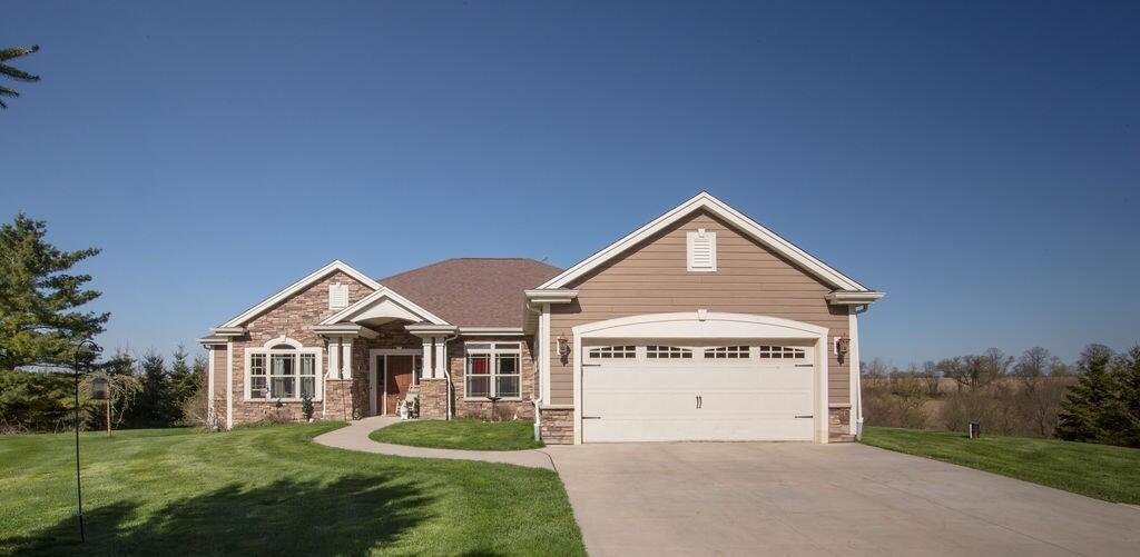 House in Hartford, Wisconsin, United States 2 - 17786320