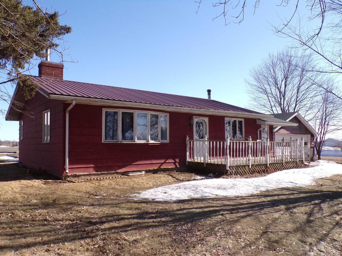 House in Greenwood, Wisconsin, United States 1 - 17786246