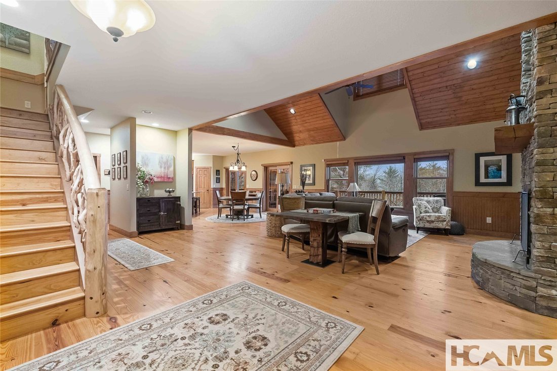 House in Highlands, North Carolina, United States 4 - 17786161