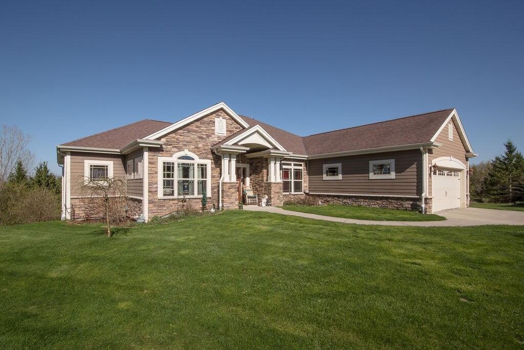 House in Hartford, Wisconsin, United States 1 - 17786320