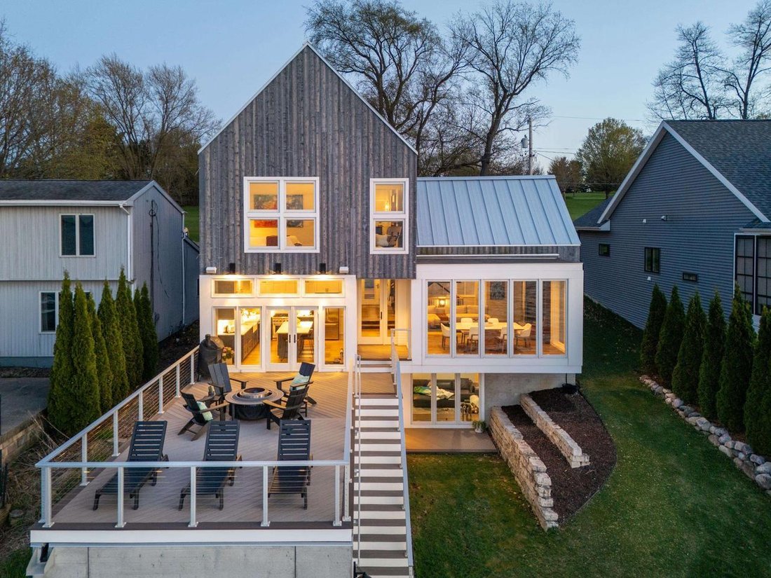 House in Stoughton, Wisconsin, United States 4 - 17789682