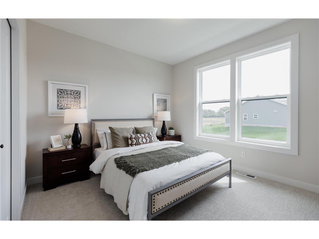 House in Blaine, Minnesota, United States 2 - 17787722