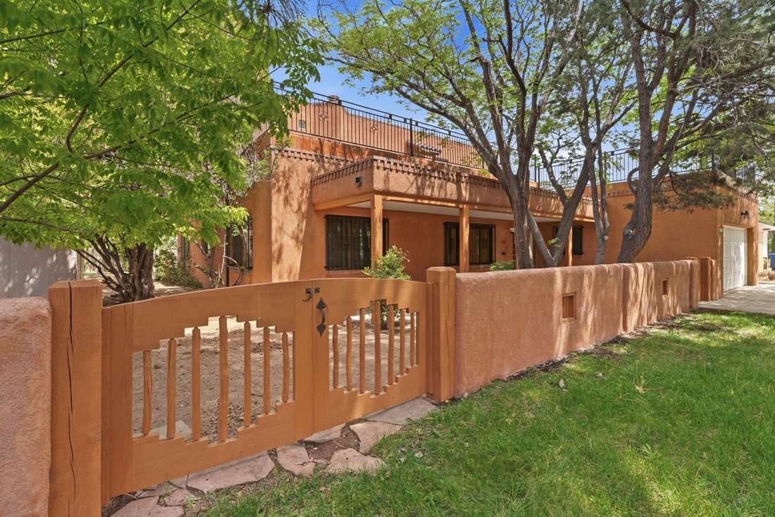 House in Albuquerque, New Mexico, United States 2 - 17792571
