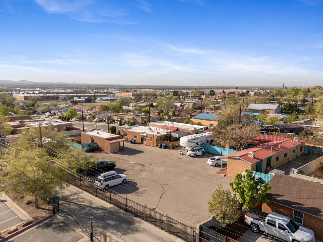 Albuquerque, New Mexico, United States 5 - 17792153