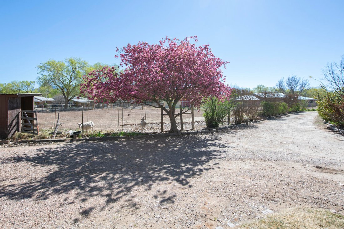 House in Corrales, New Mexico, United States 4 - 17792442