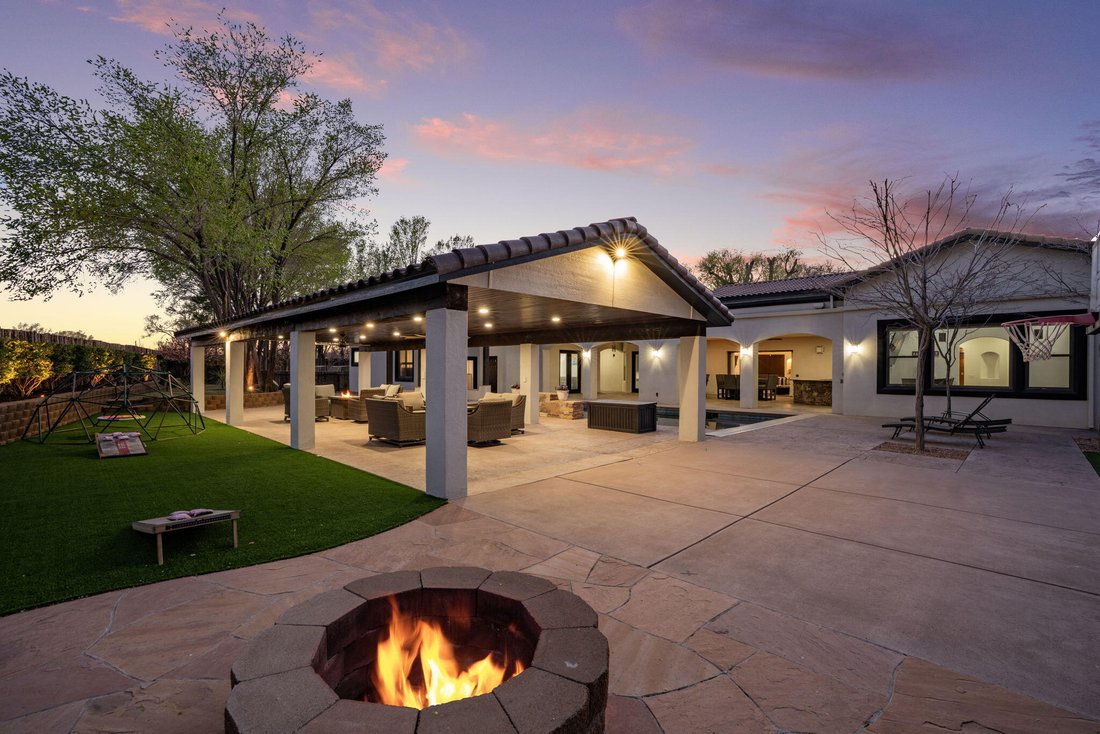 House in Corrales, New Mexico, United States 4 - 17792527