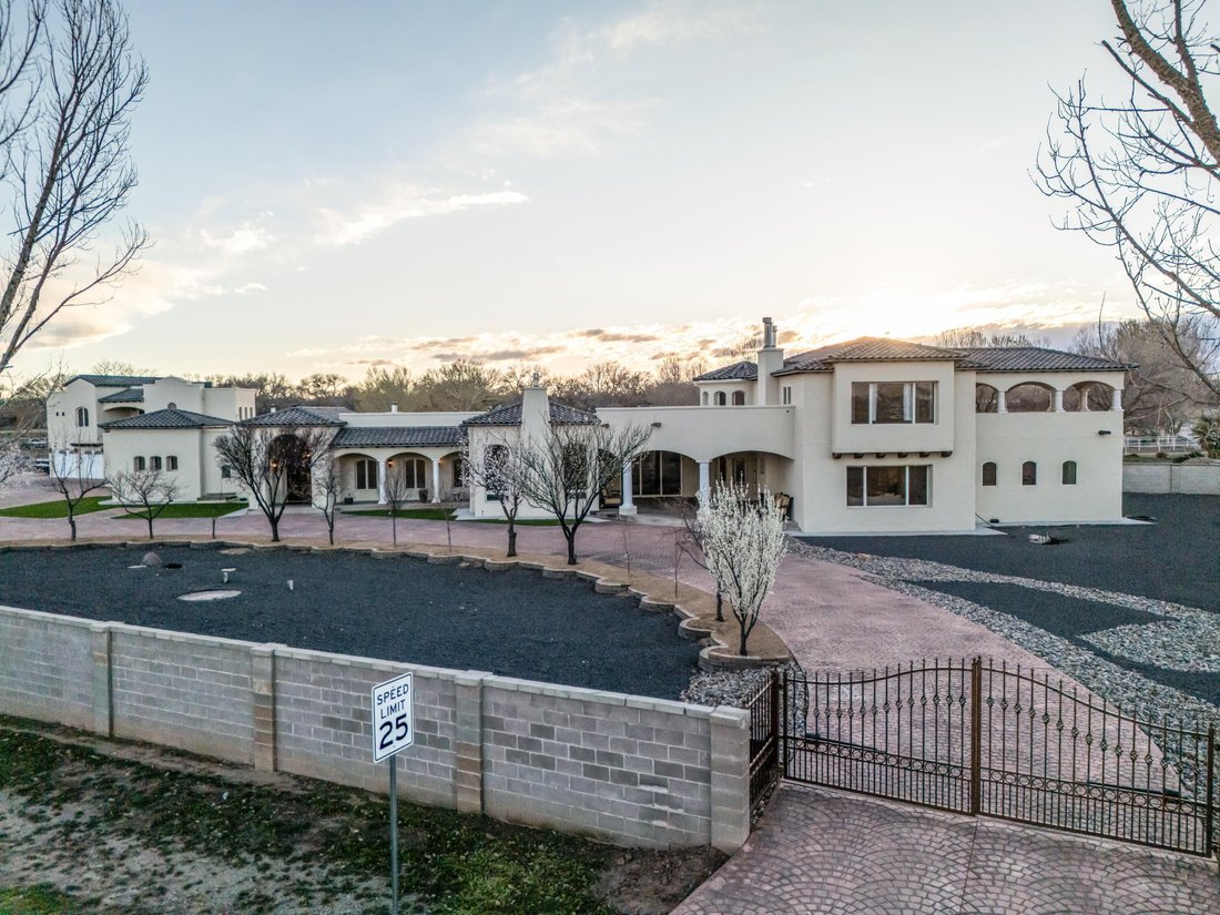 House in Albuquerque, New Mexico, United States 2 - 17792291