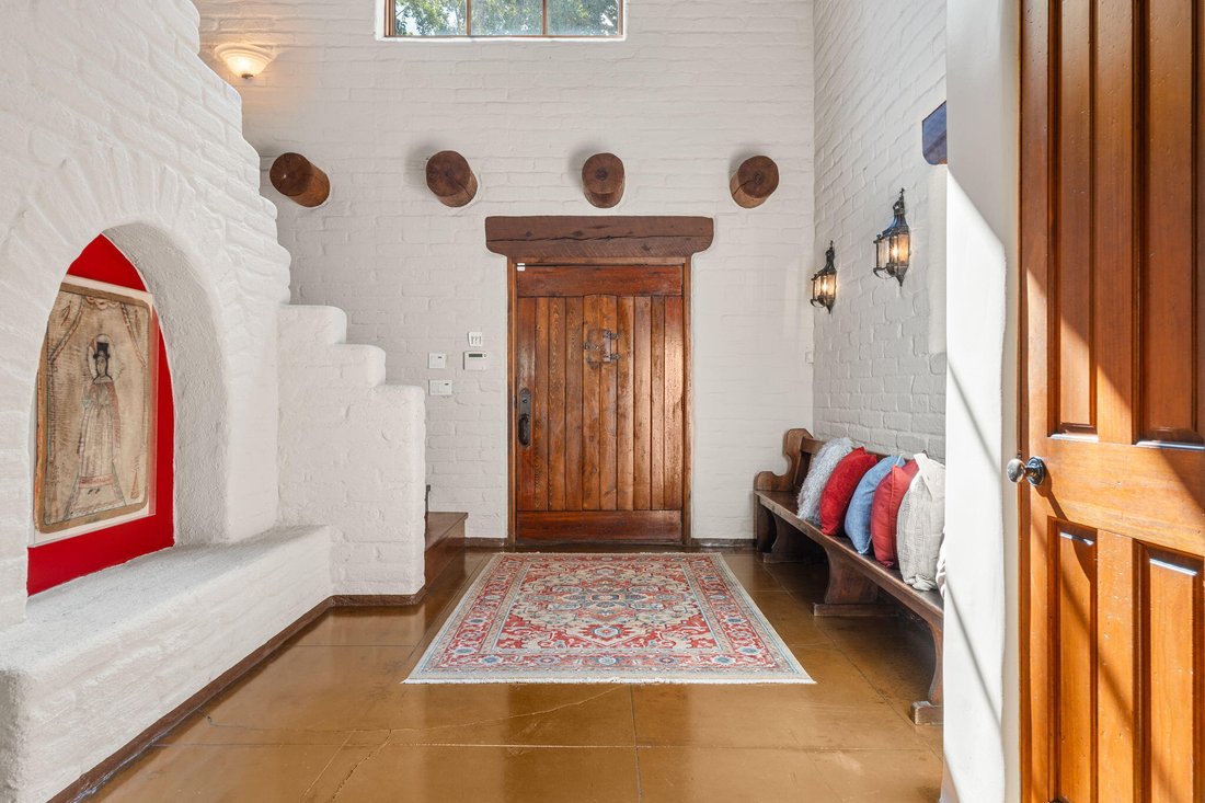 House in Los Ranchos de Albuquerque, New Mexico, United States 5 - 17792427