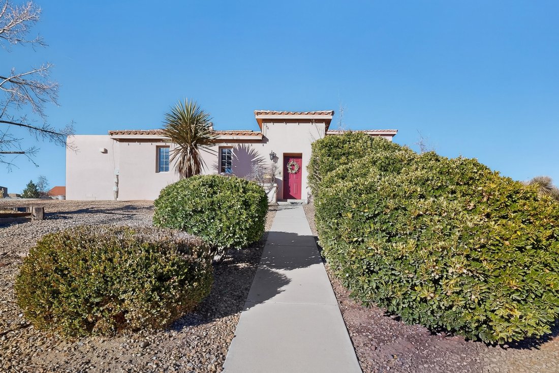 House in Albuquerque, New Mexico, United States 2 - 17792128