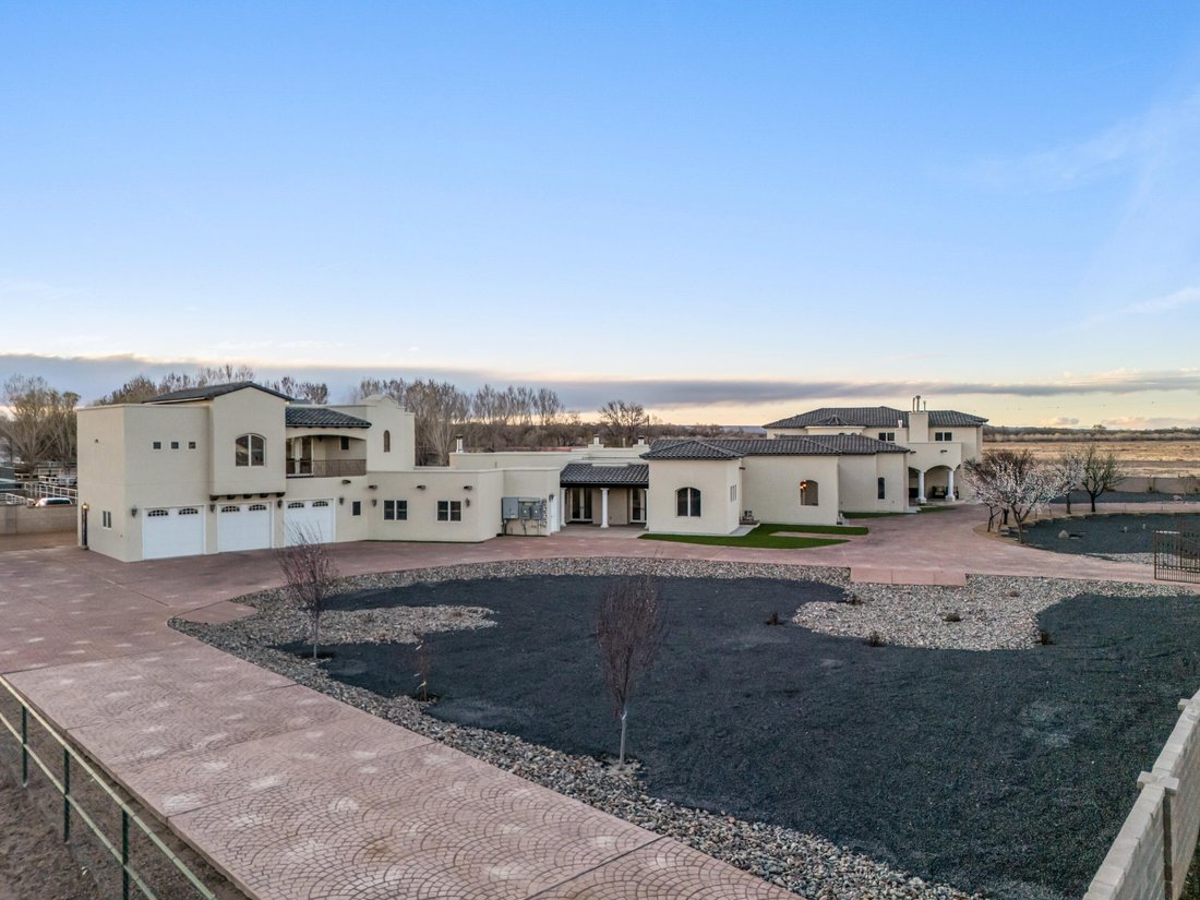 House in Albuquerque, New Mexico, United States 4 - 17792291