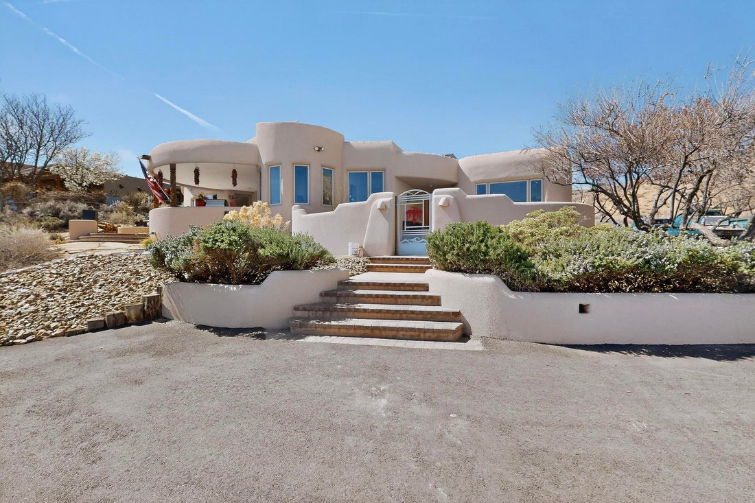 House in Corrales, New Mexico, United States 3 - 17792458
